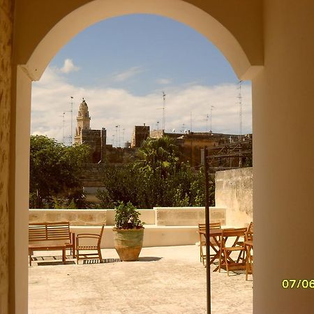 לצ'ה B&B La Casa Gialla מראה חיצוני תמונה