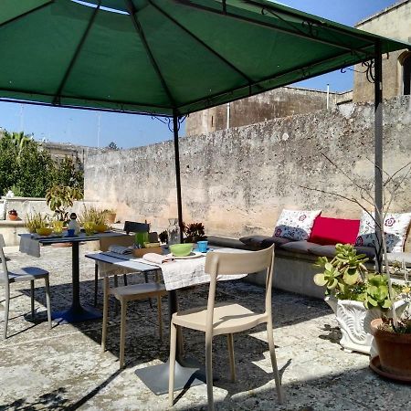 לצ'ה B&B La Casa Gialla מראה חיצוני תמונה