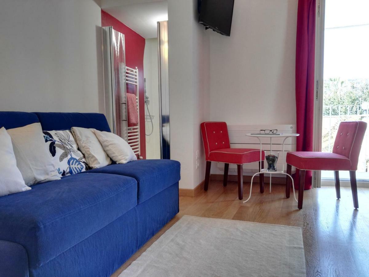 לצ'ה B&B La Casa Gialla מראה חיצוני תמונה