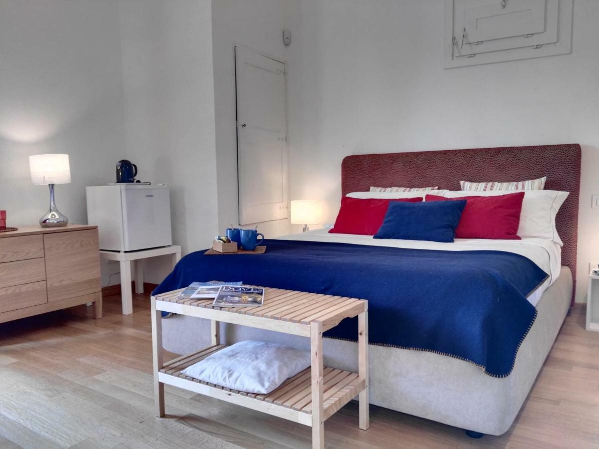 לצ'ה B&B La Casa Gialla מראה חיצוני תמונה