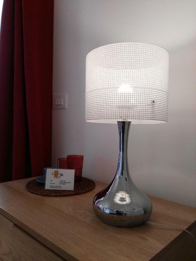 לצ'ה B&B La Casa Gialla מראה חיצוני תמונה